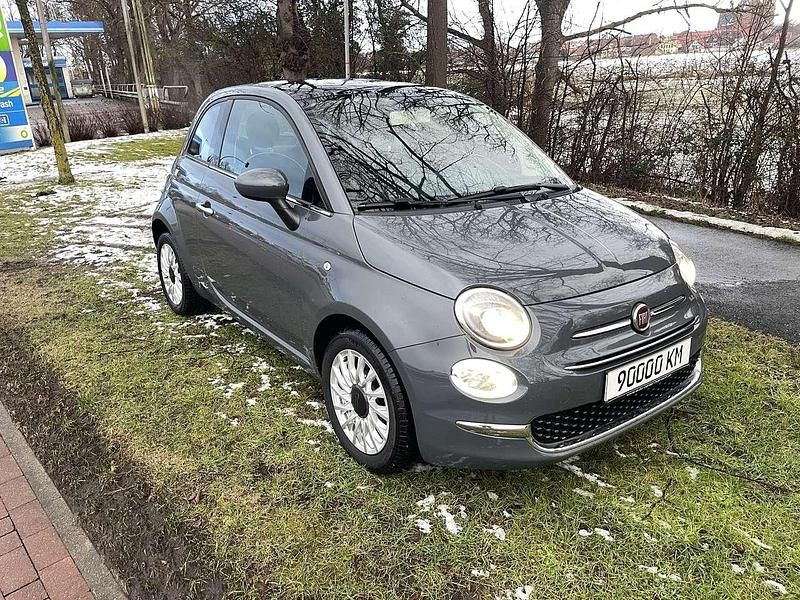 Gebraucht Fiat 500 Lounge 69 PS (50 kW) 2018 Colore esterno (carrara grau) Kleinwagen