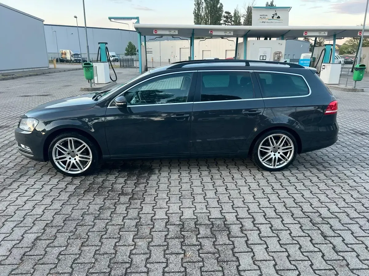 Gebraucht VW Passat 150 PS (110 kW) 2012 Grau Kombi