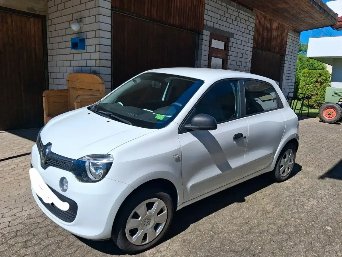 Gebraucht Renault Twingo Life 69 PS (50 kW) 2019 Weiß Kleinwagen