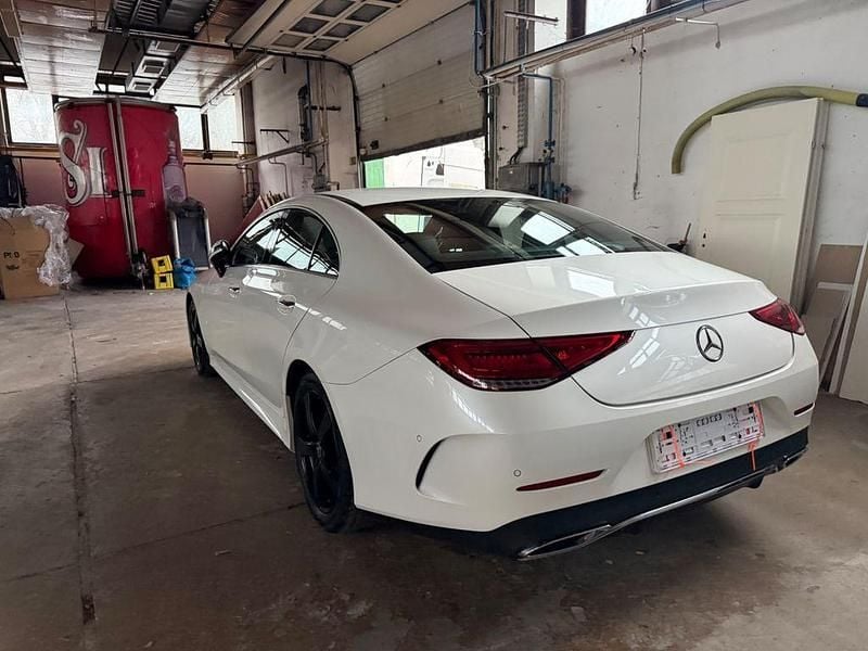 Gebraucht Mercedes CLS300 245 PS (180 kW) 2019 Weiß Coupé