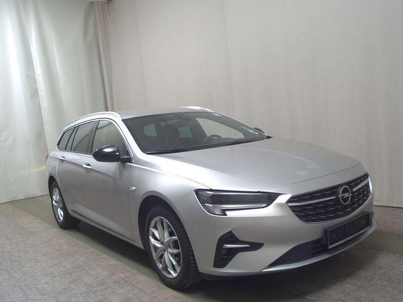 Gebraucht Opel Insignia Business 174 PS (127 kW) 2022 Argon silber/ice silver m2 Kombi
