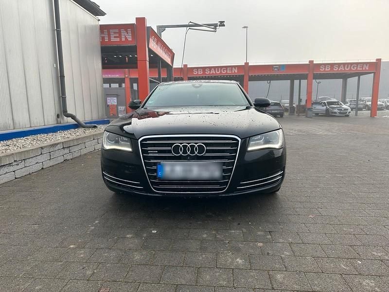 Schwarz Gebraucht 2013 Audi A8 Limousine | 15.000 € (Guter Preis) - Bild 1/4