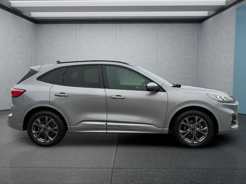 Gebraucht Ford Kuga ST-Line X 190 PS (139 kW) 2024 Silber SUV