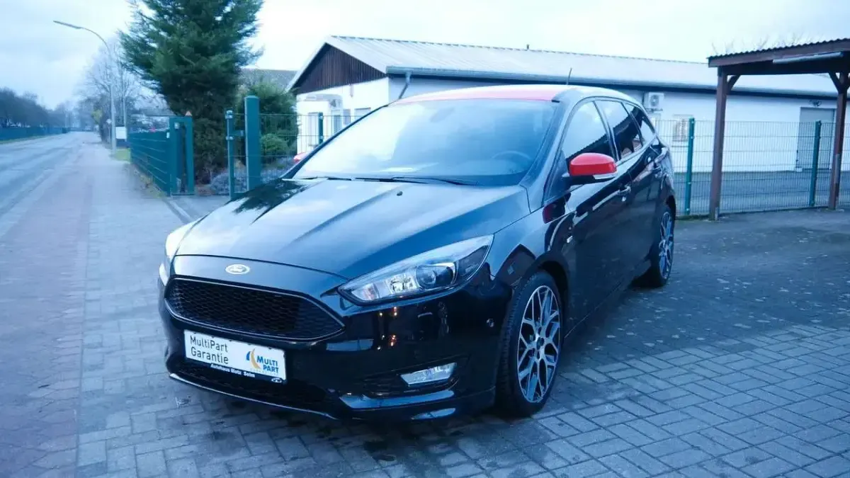 Gebraucht Ford Focus ST-Line 182 PS (133 kW) 2017 Schwarz Kombi