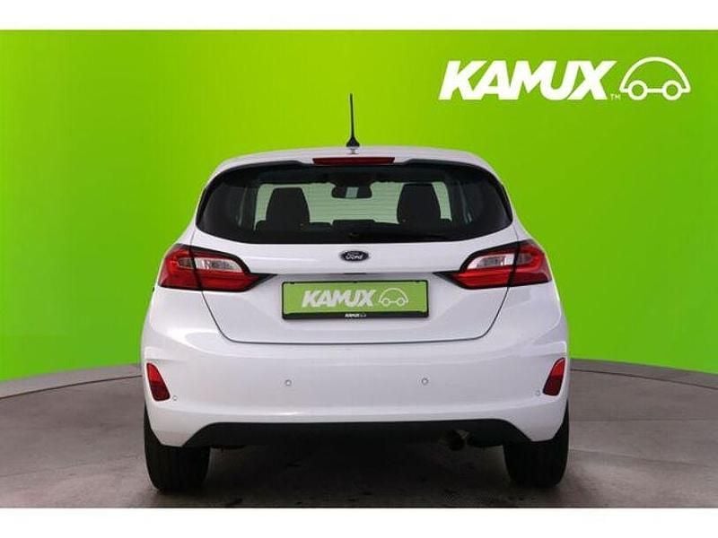 Gebraucht Ford Fiesta Cool & Connect 75 PS (55 kW) 2022 Weiß Kleinwagen