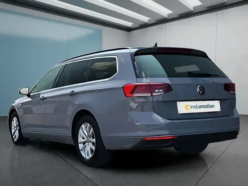 Gebraucht VW Passat 150 PS (110 kW) 2022 Andere Kombi