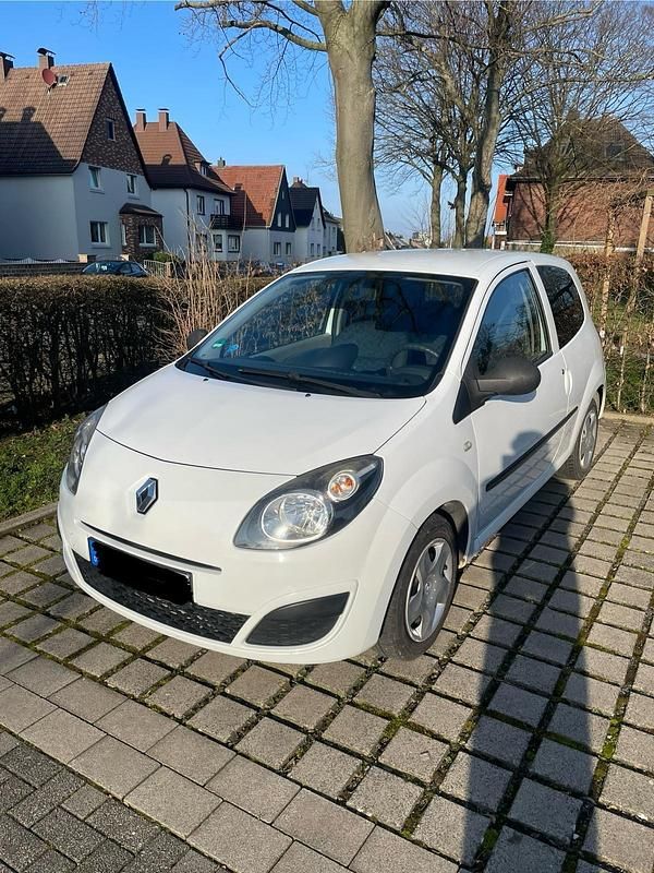Second-hand Renault Twingo 58 CP (42 kW) 2009 Alb Hatchback