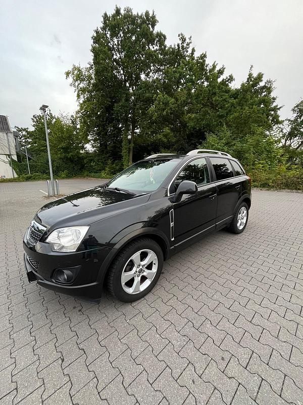 Schwarz Gebraucht 2011 Opel Antara SUV | 5.500 € (Fairer Preis) - Bild 1/4