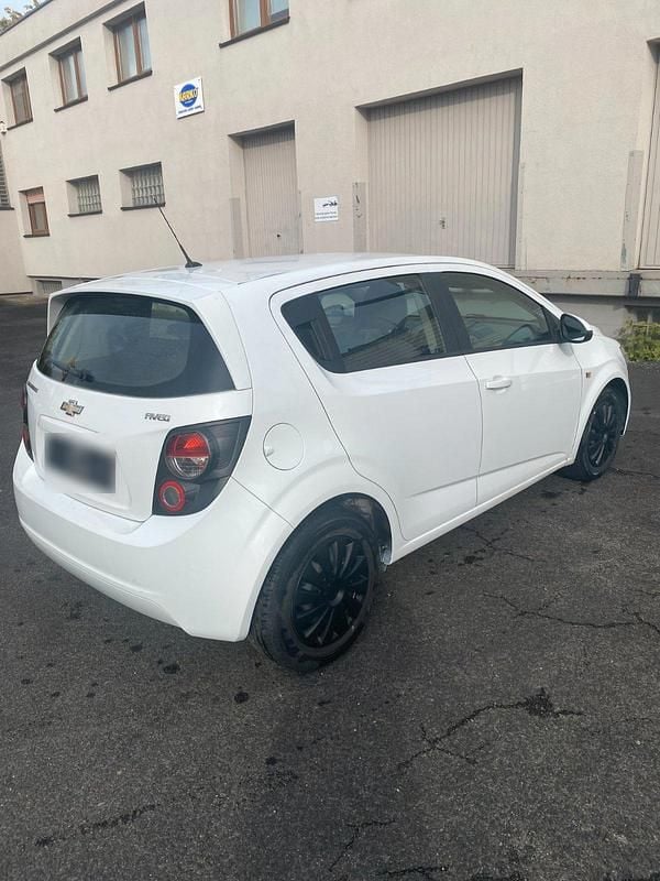 Occasion Chevrolet Aveo 86 ch (63 kW) 2011 Blanc Citadine