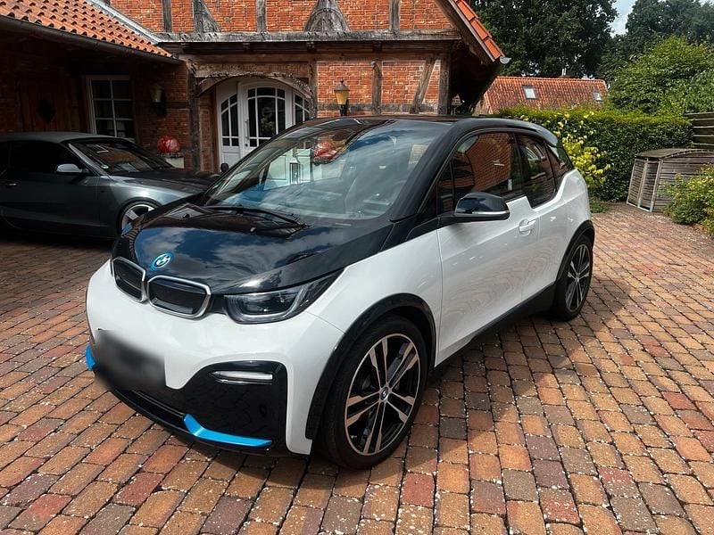 Gebraucht BMW i3 136 kW (185 PS) 2022 Weiß Kleinwagen