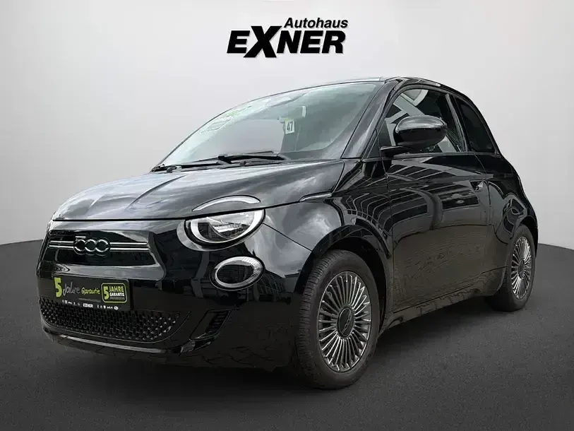 Gebraucht Fiat 500e Icon 86 kW (118 PS) 2021 Onyx schwarz Kleinwagen