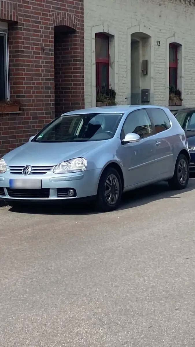 Gebraucht VW Golf VI 80 PS (58 kW) 2008 Blau Kleinwagen