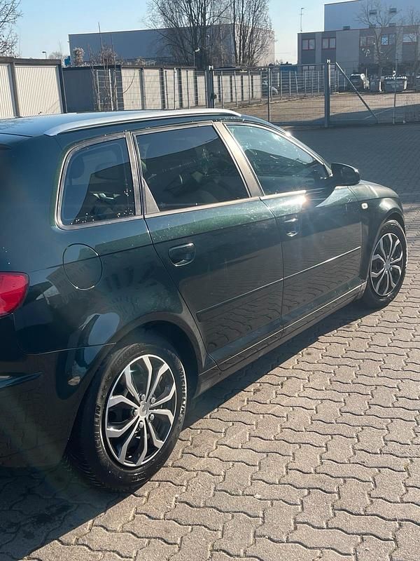 Second-hand Audi A3 115 CP (84 kW) 2007 Albastru Hatchback