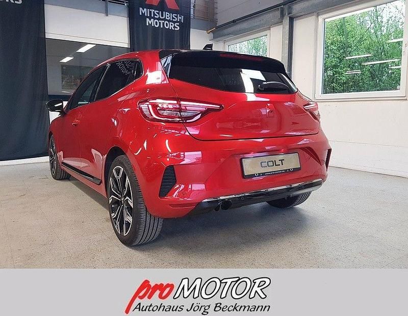 Gebraucht Mitsubishi Colt Top 91 PS (66 kW) 2024 Rot Kleinwagen