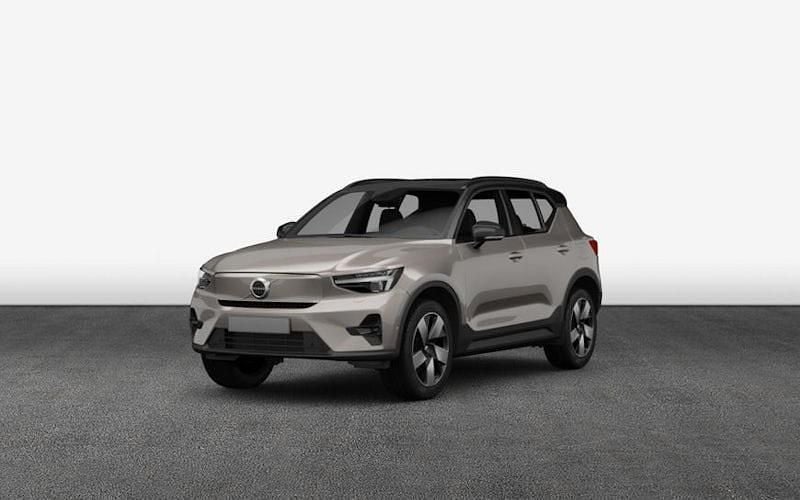 Braun Neu 2024 Volvo XC40 Plus SUV | 42.228 € (Fairer Preis) - Bild 1/4