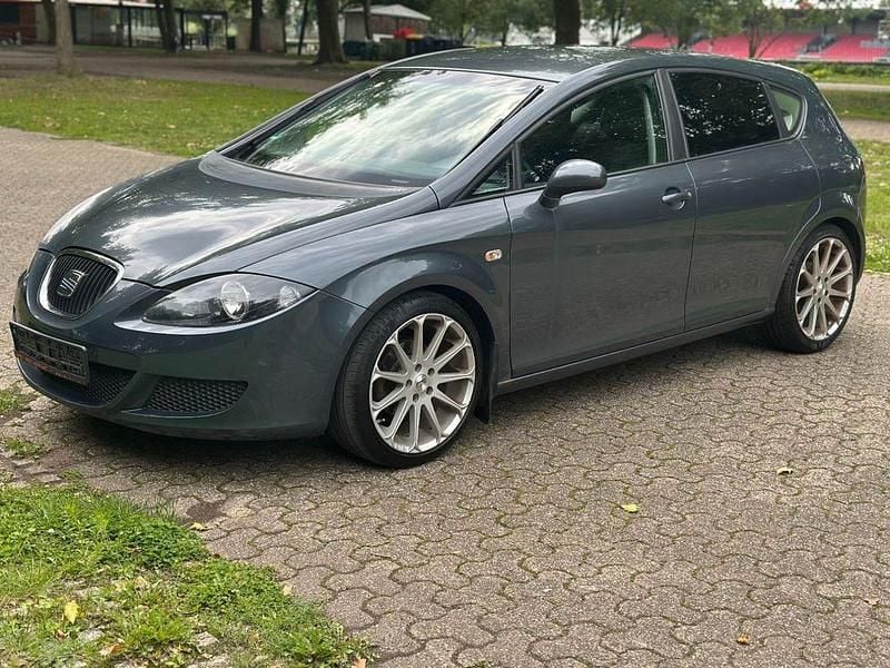 Gebraucht Seat Leon Reference 102 PS (75 kW) 2005 Schwarz Limousine