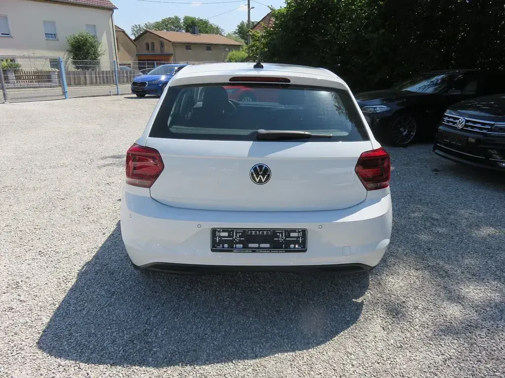 Gebraucht VW Polo Comfortline 95 PS (69 kW) 2021 Pure white Limousine