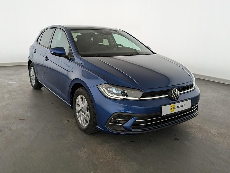 Gebraucht VW Polo Style 110 PS (80 kW) 2024 Blau Kleinwagen