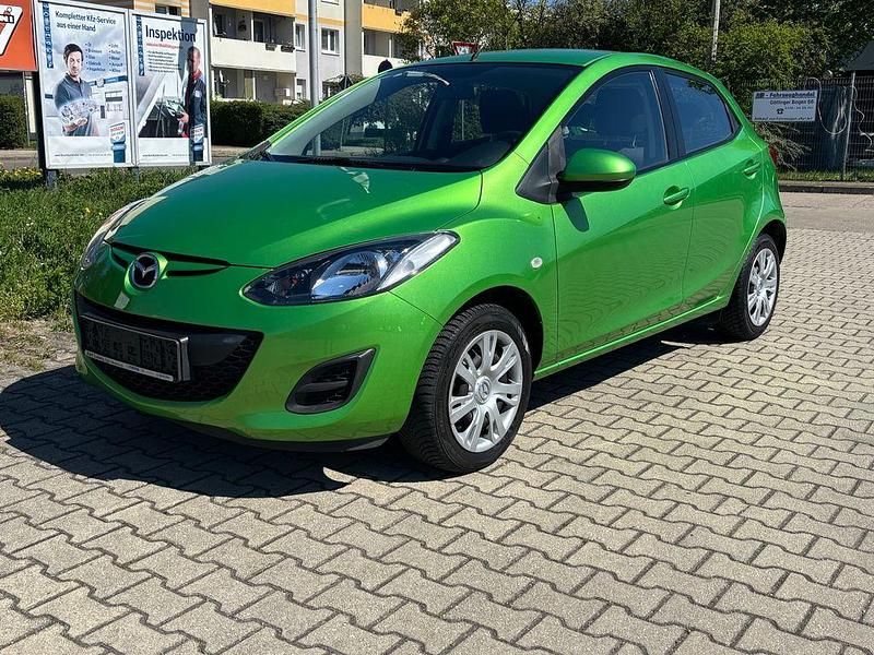 Second-hand Mazda 2 Active 75 CP (55 kW) 2012 Verde Hatchback
