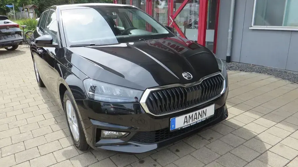 Neu Skoda Fabia Selection 80 PS (58 kW) 2025 Schwarz Kleinwagen