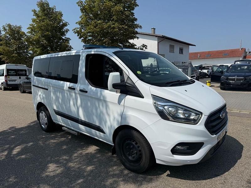 Gebraucht Ford Transit Custom 131 PS (96 kW) 2019 Weiß Van / Kleinbus