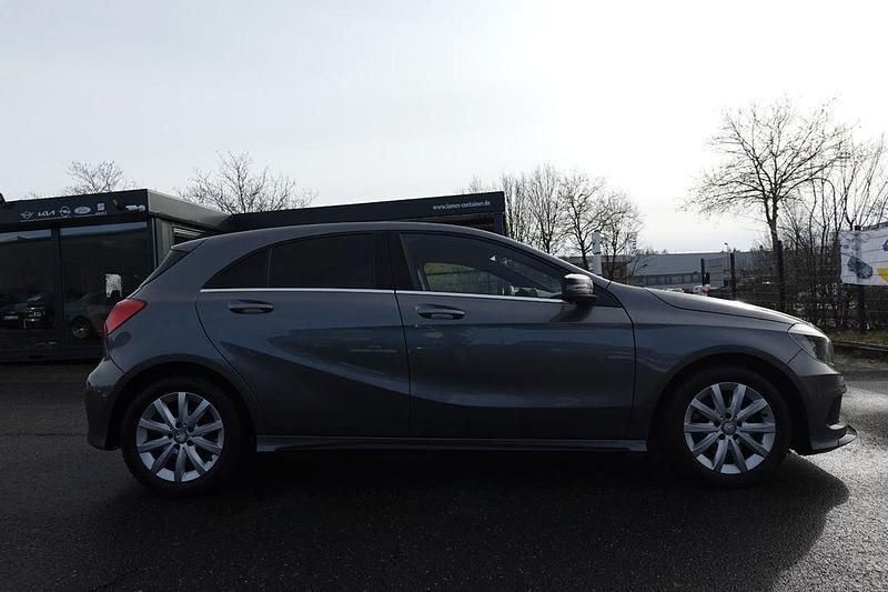 Gebraucht Mercedes A200 AMG 156 PS (114 kW) 2013 Grau Limousine