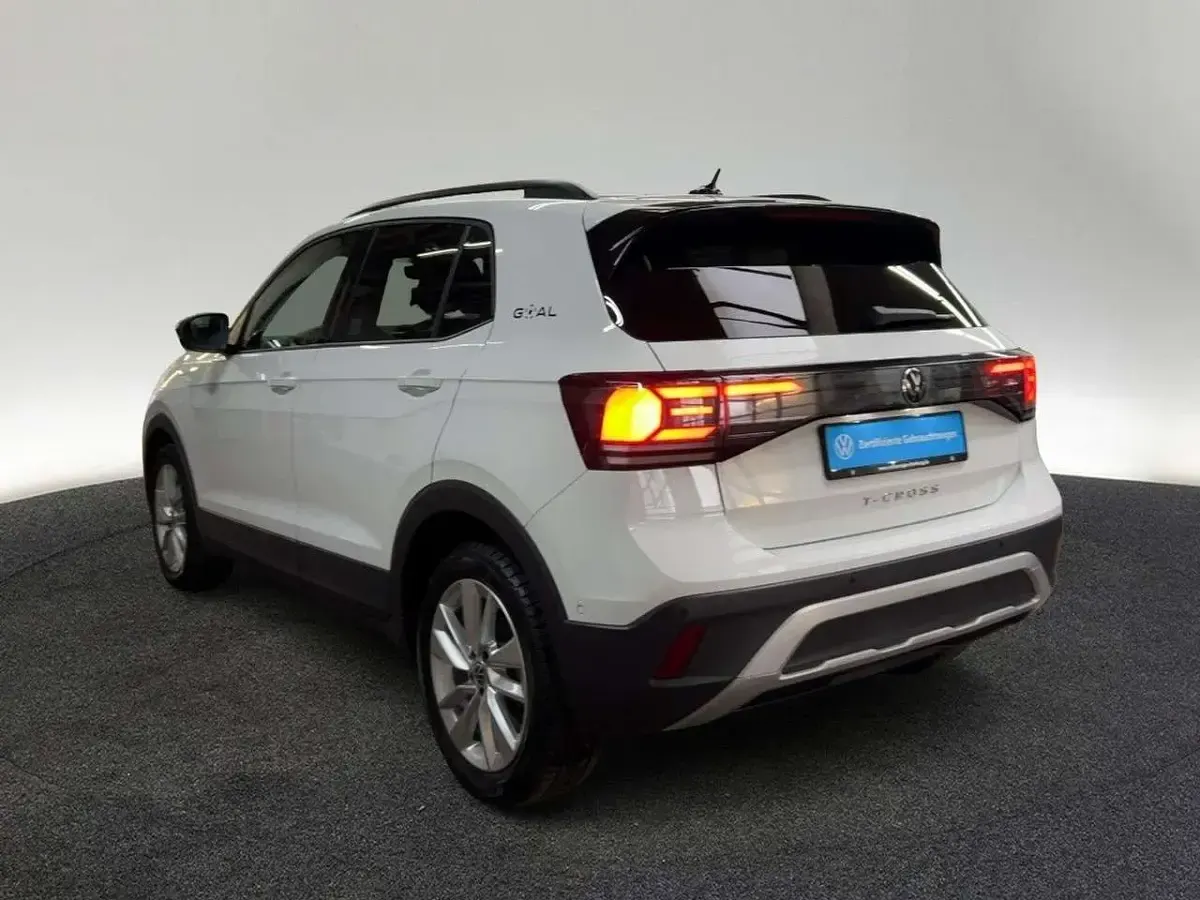 Gebraucht VW T-Cross Goal 116 PS (85 kW) 2025 Weiß SUV