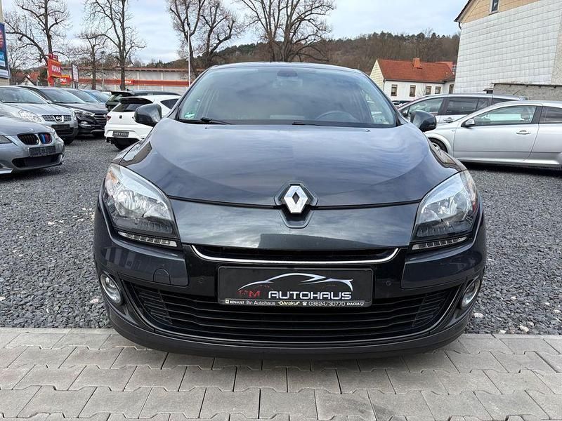 Gebraucht Renault Mégane Initiale Paris 101 PS (74 kW) 2013 Grau Limousine