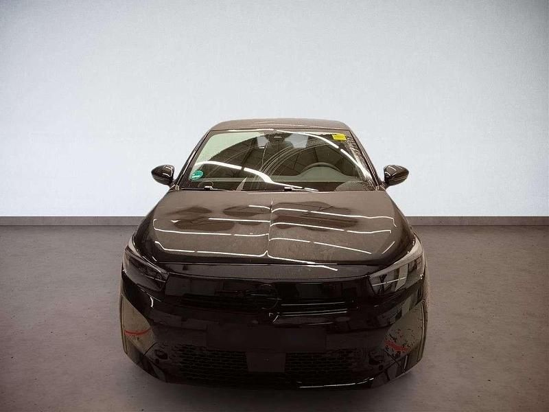 Gebraucht Opel Corsa 101 PS (74 kW) 2024 Schwarz Kleinwagen