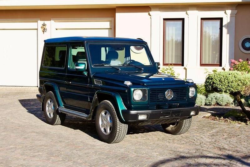 Grün Gebraucht 2003 Mercedes G270 SUV | 36.179 € (Teuer) - Bild 1/4