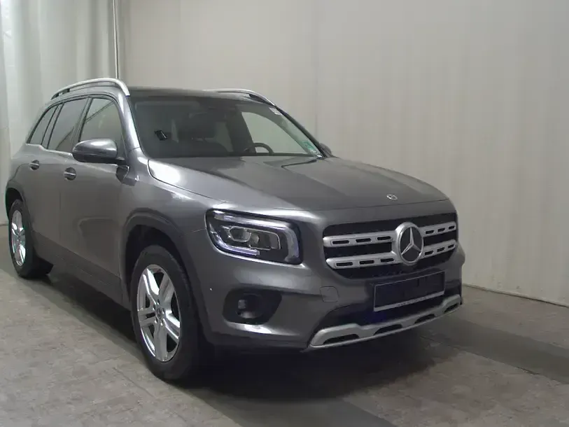 Gebraucht Mercedes GLB180 Style 116 PS (85 kW) 2021 Grau SUV