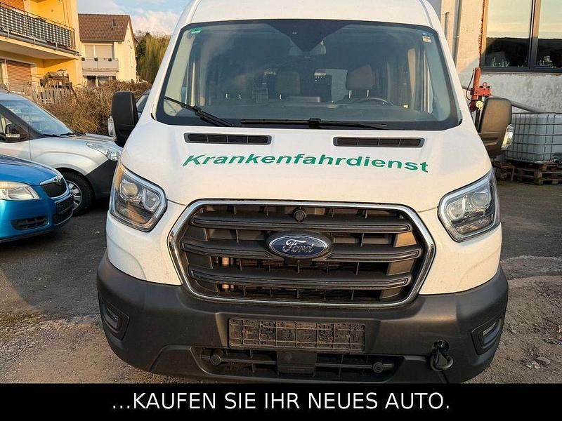 Gebraucht Ford Transit 170 PS (125 kW) 2020 Weiß Kombi