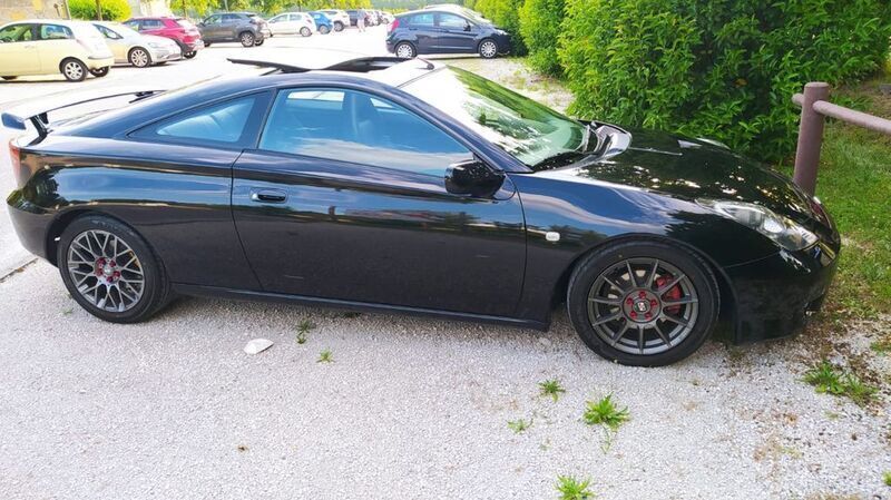 Schwarz Gebraucht 2004 Toyota Celica | 17.000 € - Bild 1/4