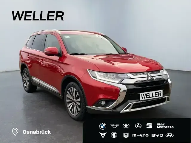 Używany Mitsubishi Outlander Active 150 KM (110 kW) 2020 Czerwony SUV