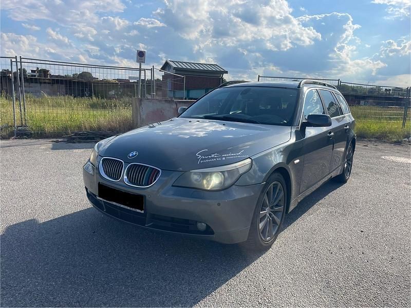 Grau Gebraucht 2005 BMW 525 Kombi | 2.200 € (Superpreis) - Bild 1/4