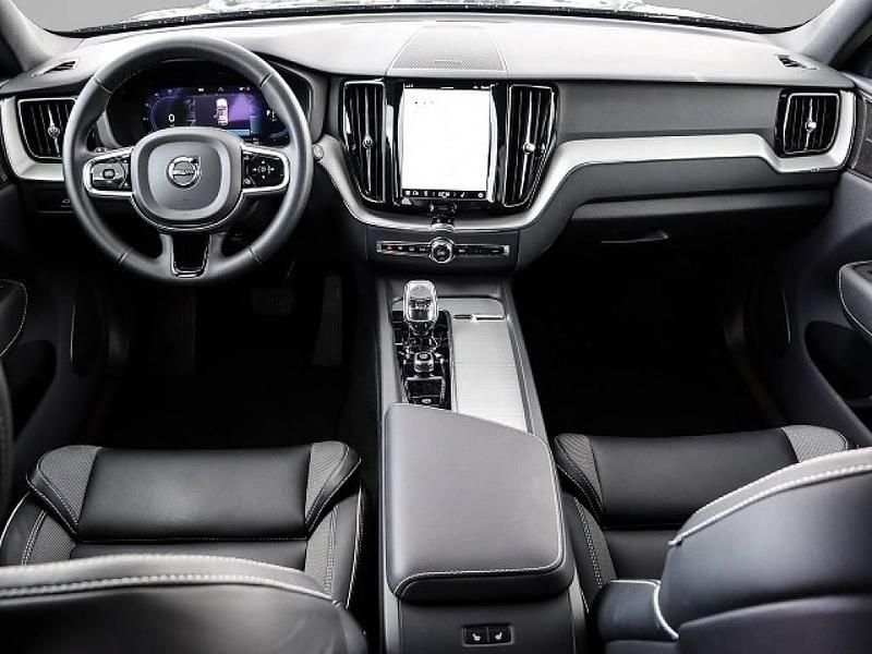 Gebraucht Volvo XC60 Plus 398 PS (292 kW) 2024 Schwarz SUV