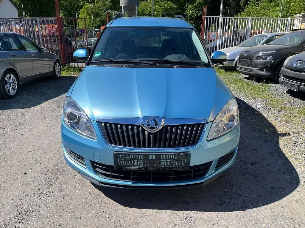 Gebraucht Skoda Roomster Plus Edition 86 PS (63 kW) 2011 Blau Van / Kleinbus