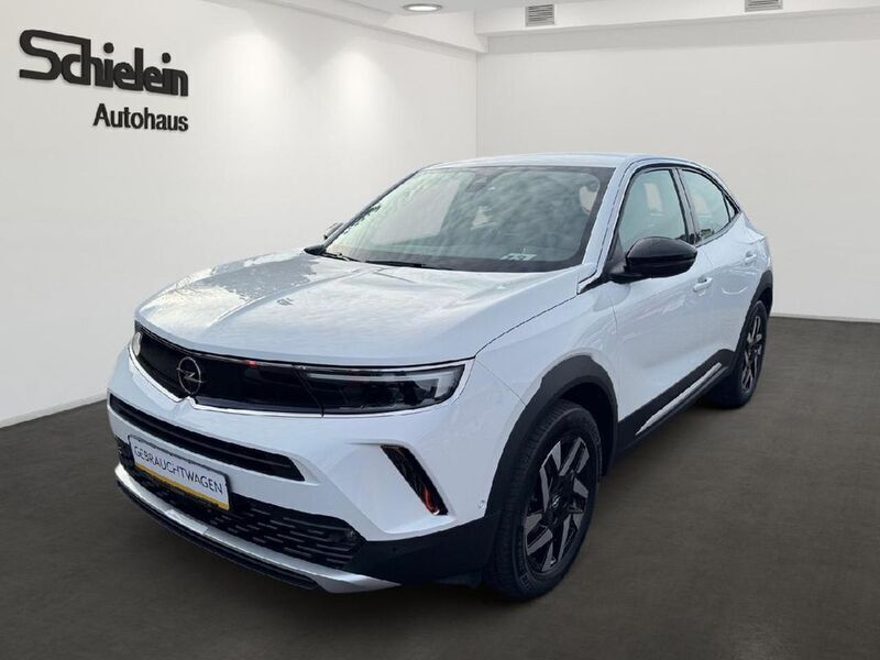 Jade weiss/arktis weiss Gebraucht 2021 Opel Mokka-e Elegance SUV | 16.950 € (Fairer Preis) - Bild 1/4