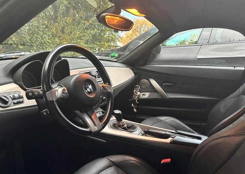 Gebraucht BMW Z4 170 PS (125 kW) 2005 Schwarz Cabrio