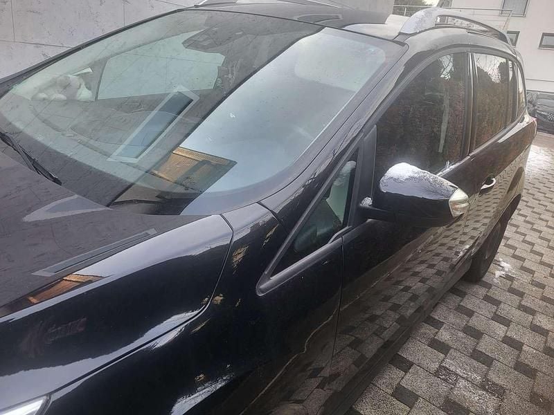 Gebraucht Ford Grand C-Max Titanium 125 PS (91 kW) 2017 Schwarz Van / Kleinbus