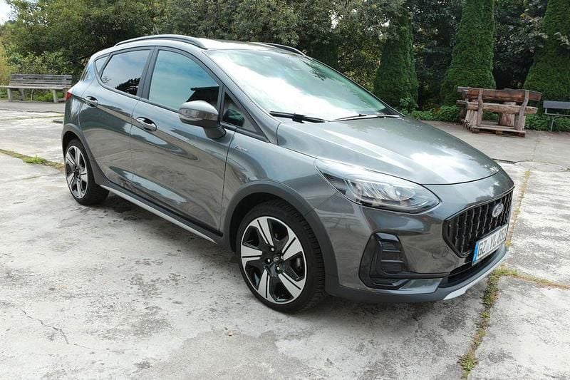 Gebraucht Ford Fiesta Active 125 PS (91 kW) 2023 Grau Kleinwagen