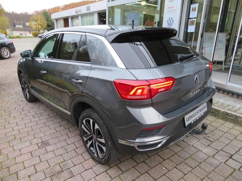 Gebraucht VW T-Roc United 116 PS (85 kW) 2021 Grau SUV