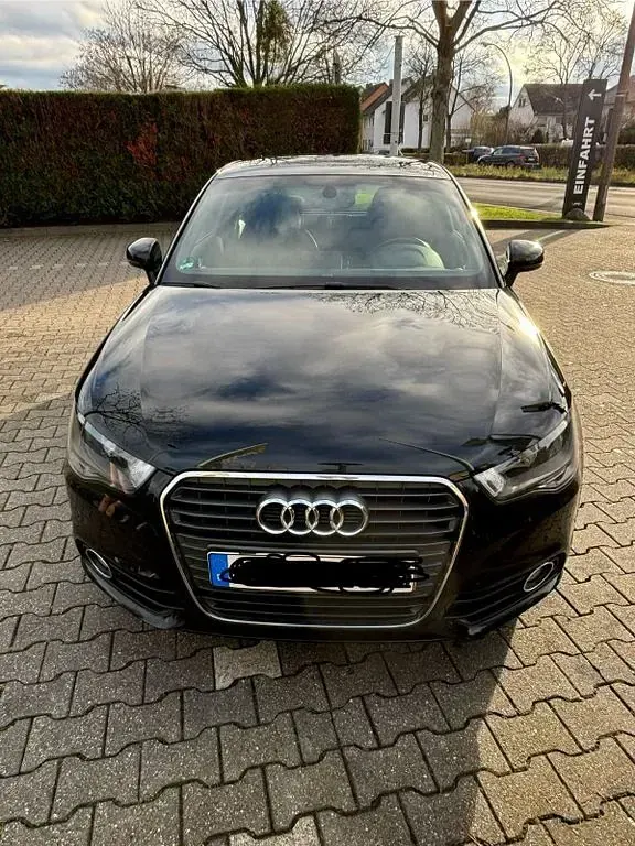 Używany Audi A1 Ambition 143 KM (105 kW) 2014 Czarny Hatchback