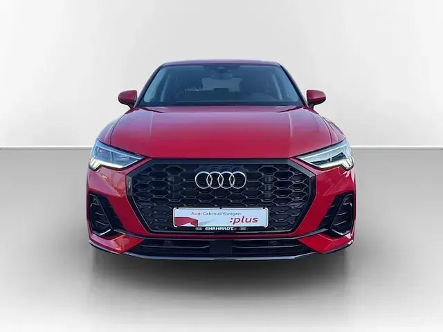 Gebraucht Audi Q3 Sportback S-Line 245 PS (180 kW) 2022 Rot SUV