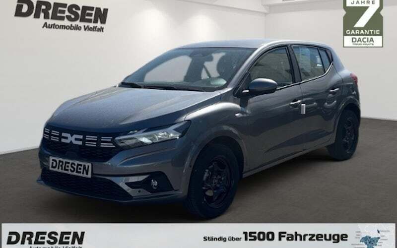 Grau Gebraucht 2022 Dacia Sandero Expression Kleinwagen | 17.495 € (Etwas zu teuer) - Bild 1/4