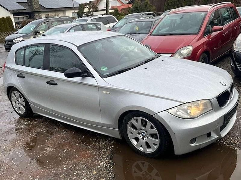 Gebraucht BMW 116 116 PS (85 kW) 2005 Titansilber metallic Kleinwagen
