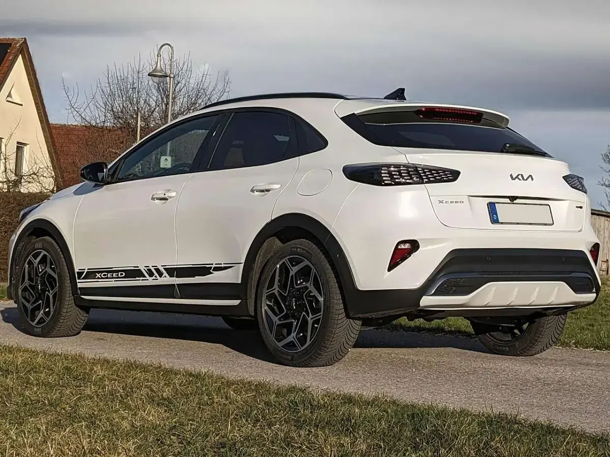 Gebraucht Kia Ceed GT GT-Line 160 PS (117 kW) 2022 Weiß Limousine