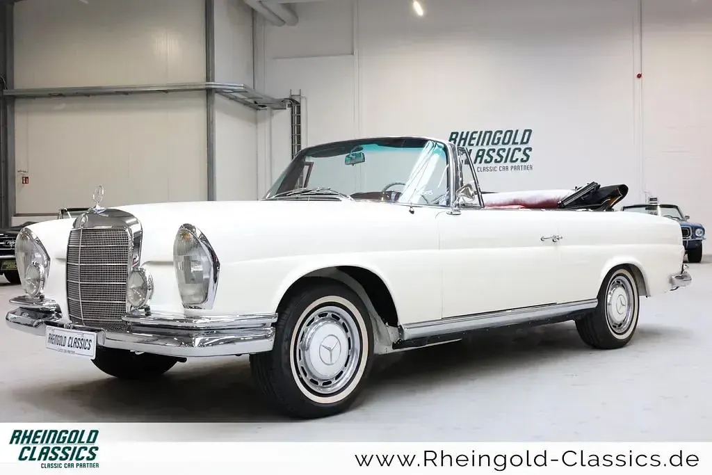 Gebraucht Mercedes W111 120 PS (88 kW) 1965 Weiß Cabrio