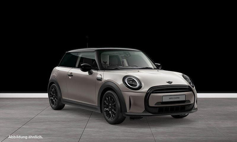Gebraucht Mini Cooper Hatch 136 PS (100 kW) 2023 Grau Kleinwagen