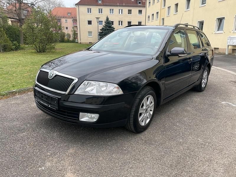 Second-hand Skoda Octavia 116 CP (85 kW) 2008 Negru Break
